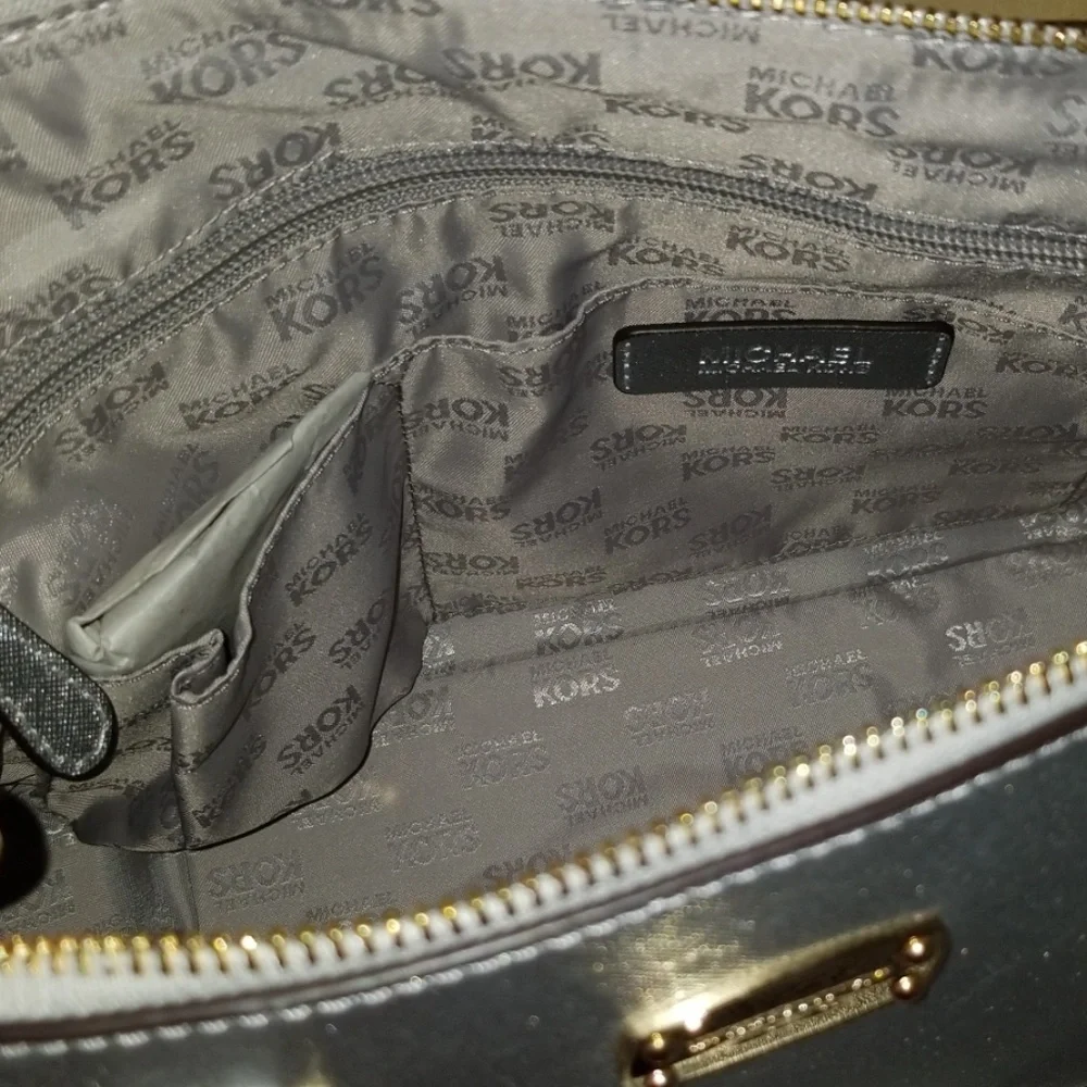 Michael Kors Medium Cindy Dome Satchel